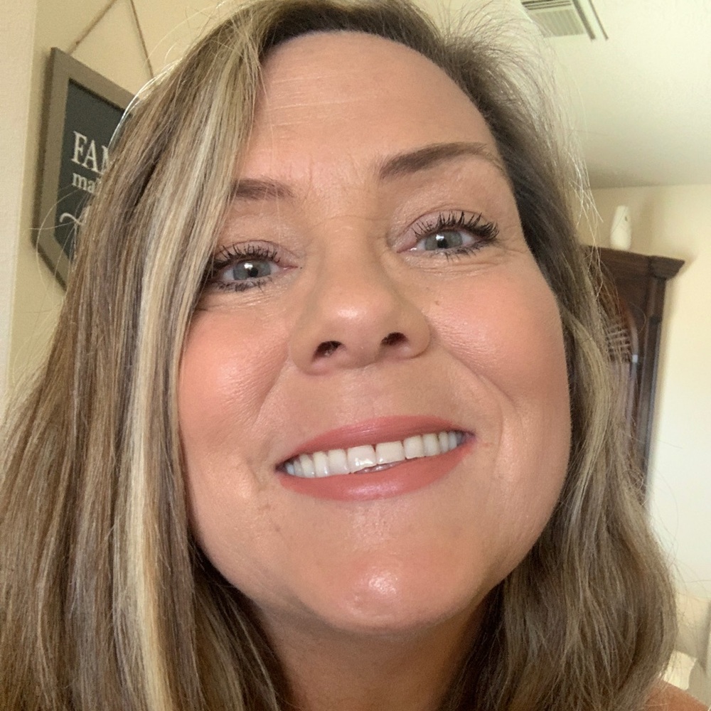 Meet your Posher, Stacie